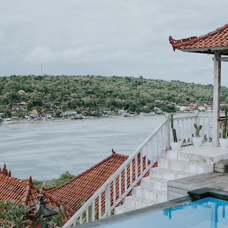 Lanussa Hill Villa Nusa Lembongan  Exterior photo